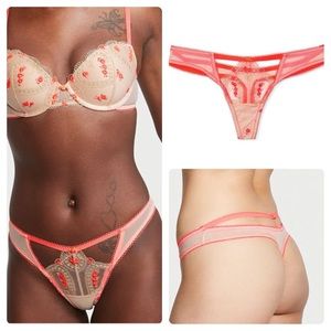 Victoria’s Secret Metallic Floral Strappy Thong Panty Medium